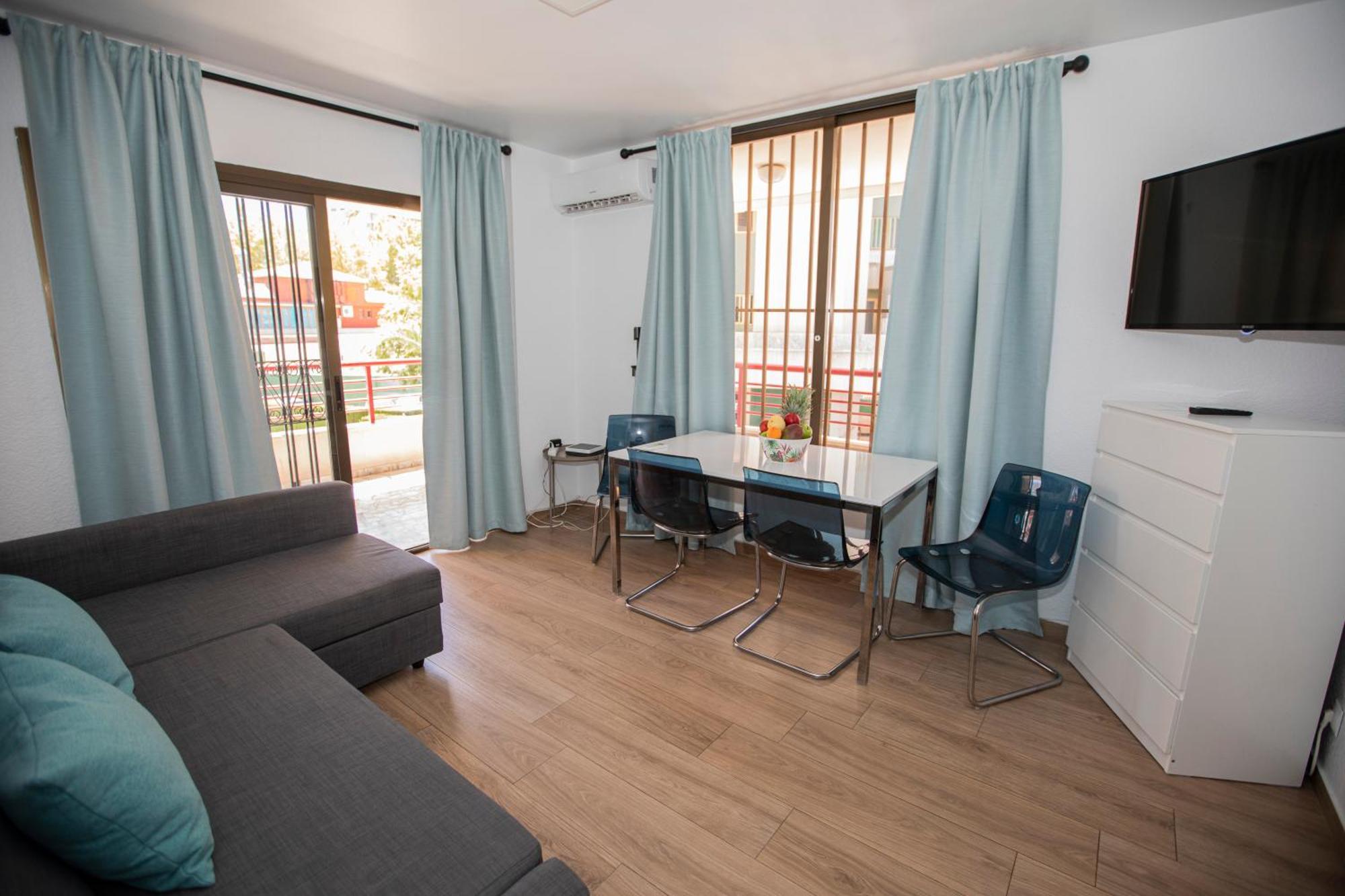Apartment Carlos V - 1A Levante Benidorm Bagian luar foto